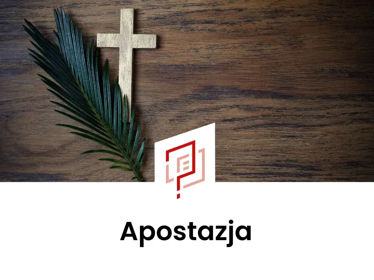Złoty krzyż i gałązka palmy na drewnianym tle. Tekst "Apostazja" sugeruje unieważnienie chrztu.